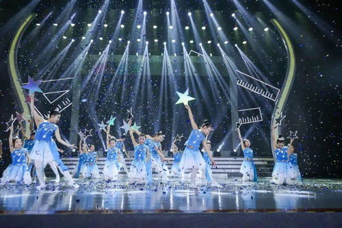 擁抱2021，我們踏歌而行 富陽(yáng)區(qū)中小學(xué)生藝術(shù)節(jié)精品迎新匯演暨抗疫表彰會(huì)圓滿落幕